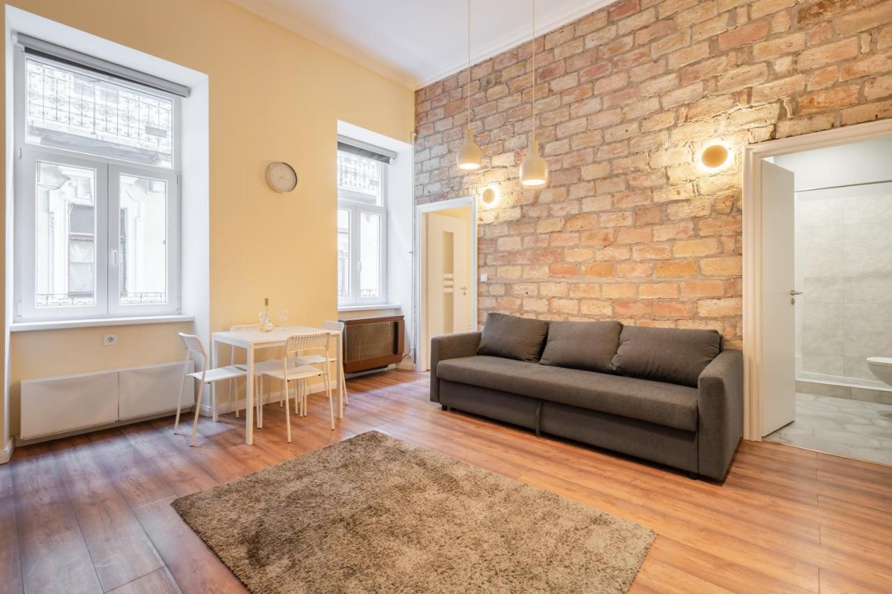 K87- Boutique Apartments, Best Location. By Bqa Budapest Kültér fotó