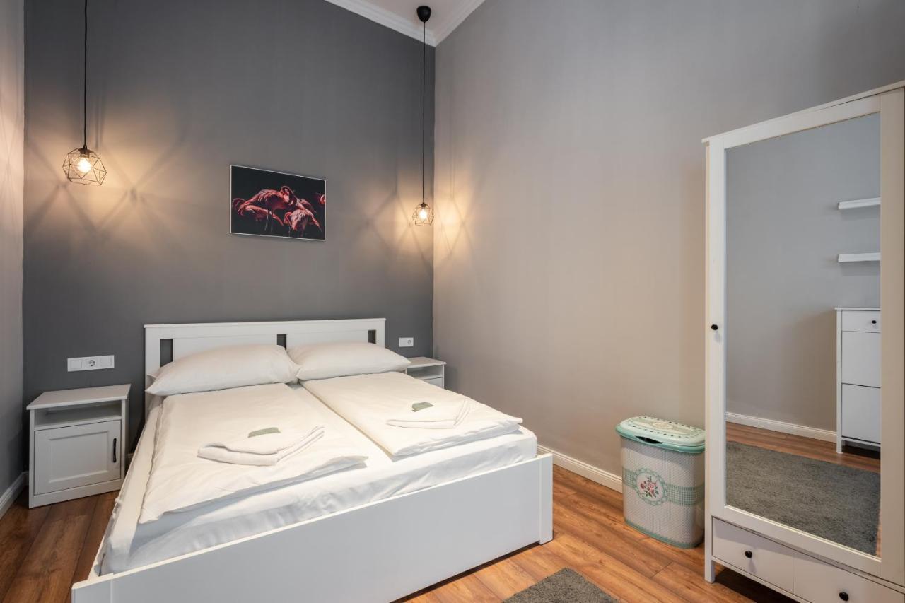 K87- Boutique Apartments, Best Location. By Bqa Budapest Kültér fotó
